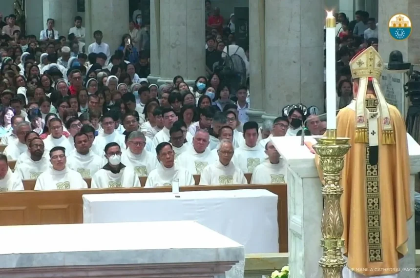 PHOTO: Cardinal Advincula delivers homily before priests and churchgoers at Chrism Mass in Manila Cathedral.