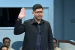 PMaj Joericson Sangalang takes his oath as a prosecution witness during Vice President Sara Duterte’s impeachment trial on Sept. 28.