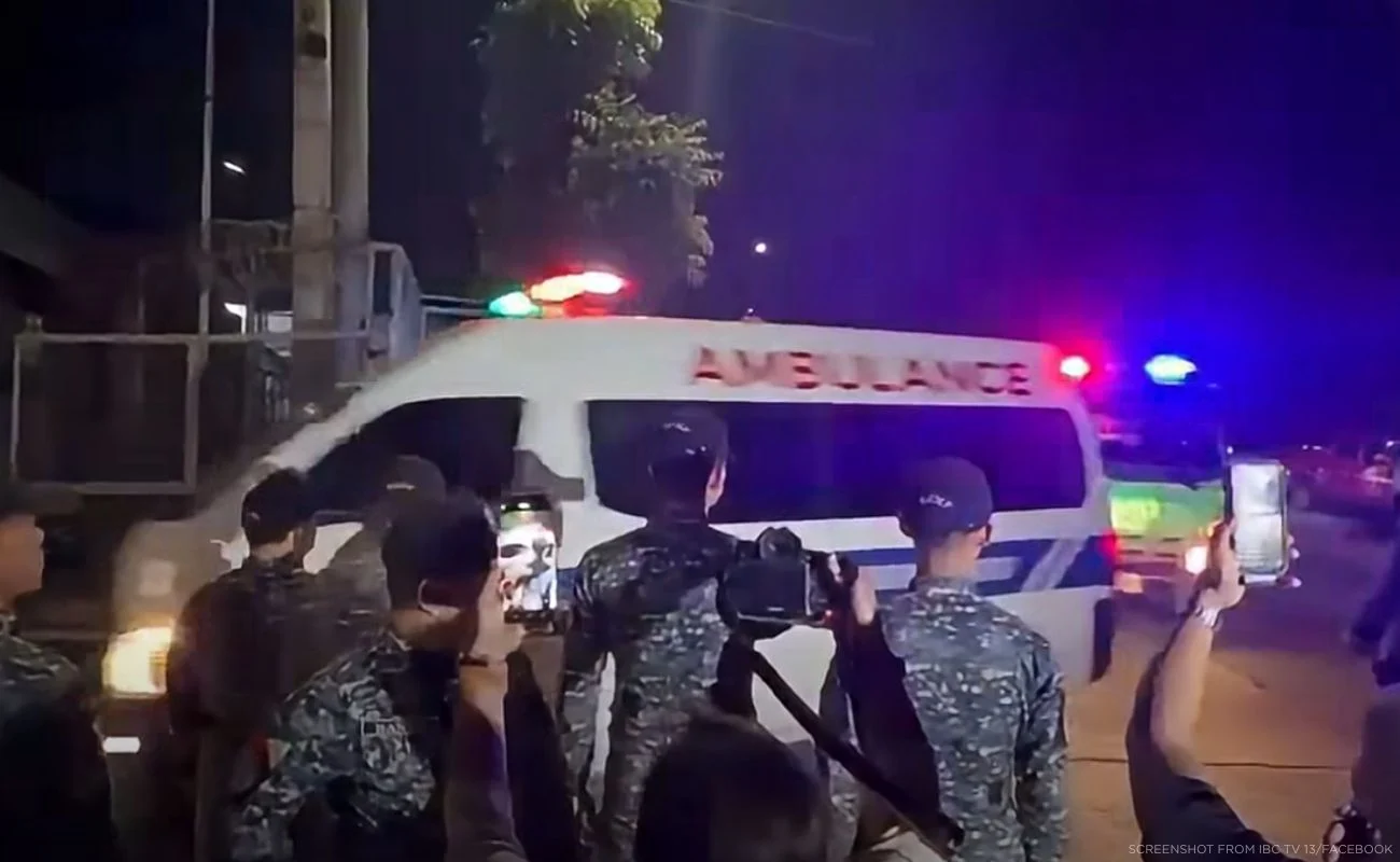 Vehicle carrying Rep. Martin Romualdez enters the Quezon City Jail - Male Dormitory on Monday, Sept. 14 (Screenshot from Facebook/IBC TV 13)